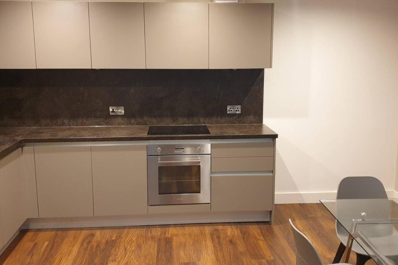 Stunning 2-Bed Apartment In Manchester City Centre Exterior photo